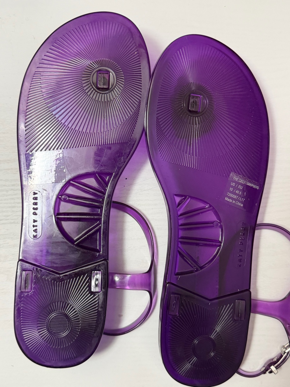 Katy Perry The Geli Grape Jelly Sandals Purple Novelty Fruit  Sz 10 - Picture 4 of 6